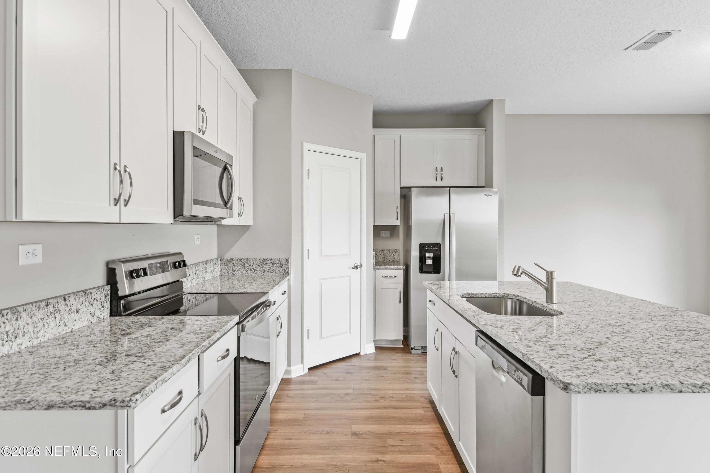 2754 Laurel Falls Dr, Green Cove Springs, FL 32043 photo