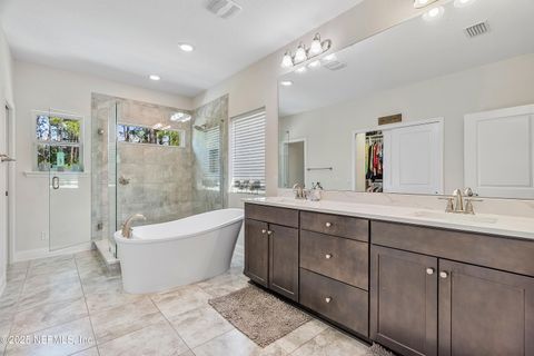 Single Family Residence in Jacksonville FL 2440 IZOLA Court 38.jpg