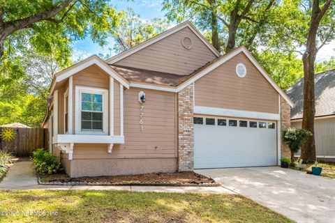 Single Family Residence in Jacksonville FL 7763 MYSTIC POINT Court.jpg