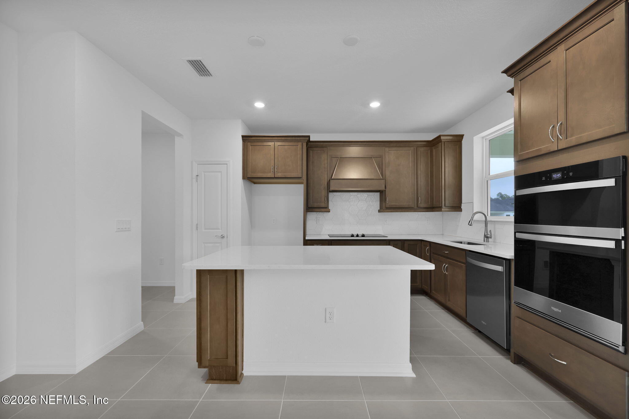 3588 Americana Dr, Green Cove Springs, FL 32043 photo