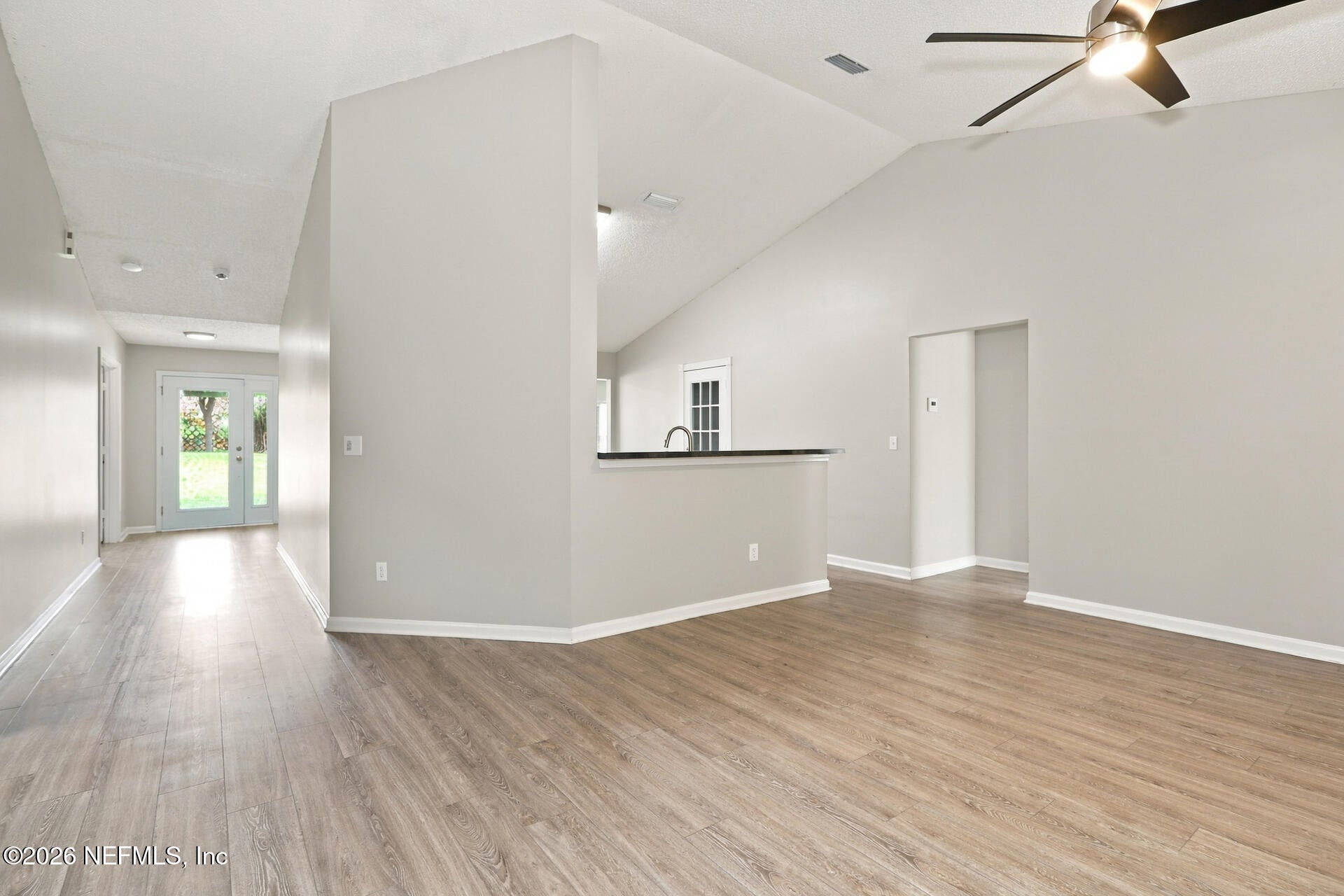6676 Southern Oaks Dr, Jacksonville, FL 32244 photo