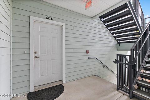 Condominium in Jacksonville FL 4908 KEY LIME Drive #202.jpg