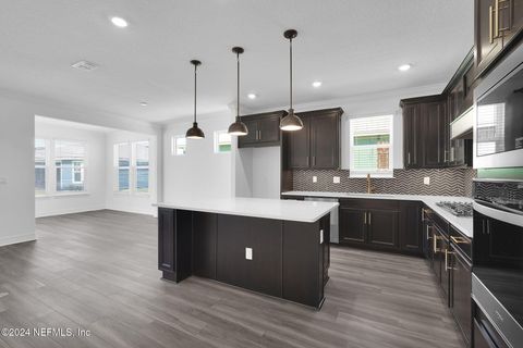 Single Family Residence in Yulee FL 835 CONTINUUM Loop 7.jpg