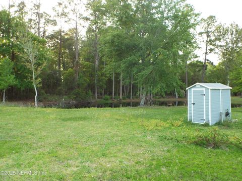 Single Family Residence in Glen St. Mary FL 6349 COUNTY ROAD 23D 2.jpg