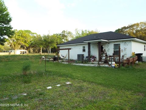 Single Family Residence in Glen St. Mary FL 6349 COUNTY ROAD 23D 3.jpg