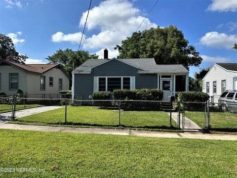 Single Family Residence in Jacksonville FL 5146 SUNDERLAND Road.jpg