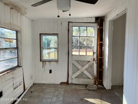Single Family Residence in Florahome FL 662 HILLSBOROUGH Avenue 4.jpg