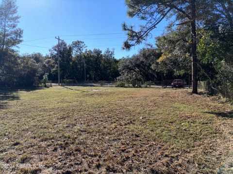 Single Family Residence in Florahome FL 662 HILLSBOROUGH Avenue 3.jpg