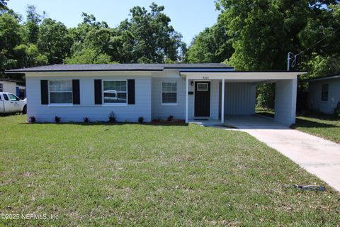 Single Family Residence in Jacksonville FL 4104 FOREST Boulevard.jpg