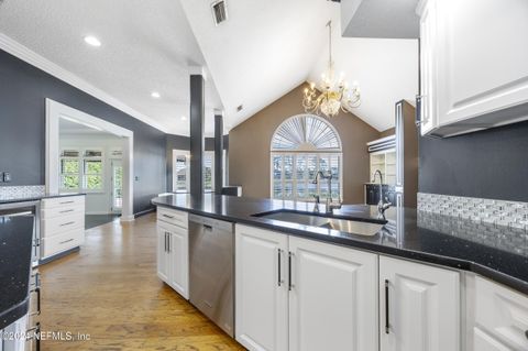 Single Family Residence in Ponte Vedra Beach FL 352 S NINE Drive 15.jpg