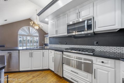 Single Family Residence in Ponte Vedra Beach FL 352 S NINE Drive 11.jpg