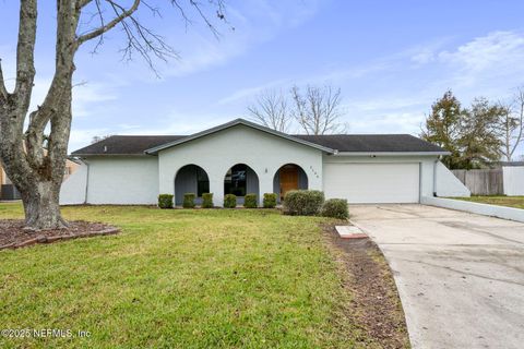 Single Family Residence in Orange Park FL 2166 JOHN HART Circle.jpg