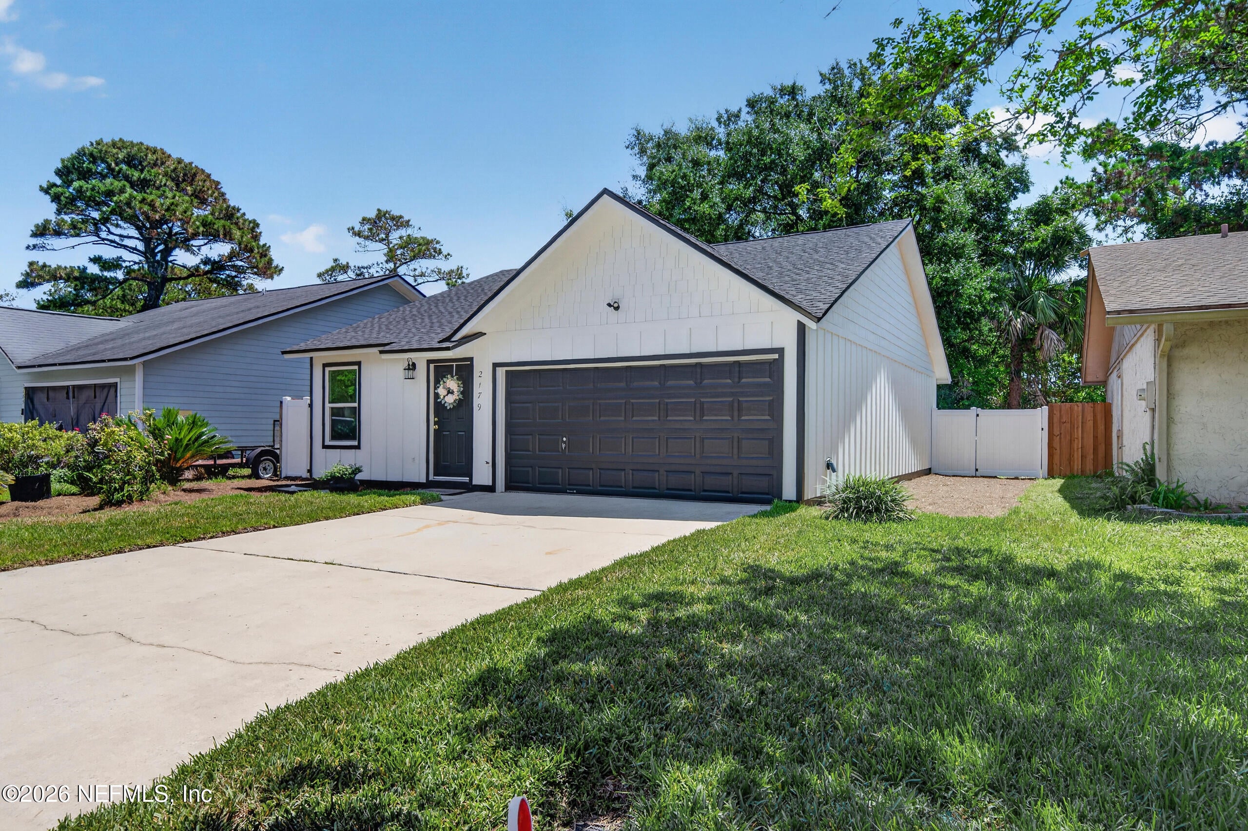 2179 Fairway Villa Ln, Atlantic Beach, FL 32233