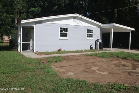 Single Family Residence in Jacksonville FL 4421 MELVIN Circle.jpg