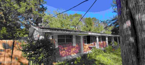 Single Family Residence in Jacksonville FL 4266 SABINE Drive.jpg
