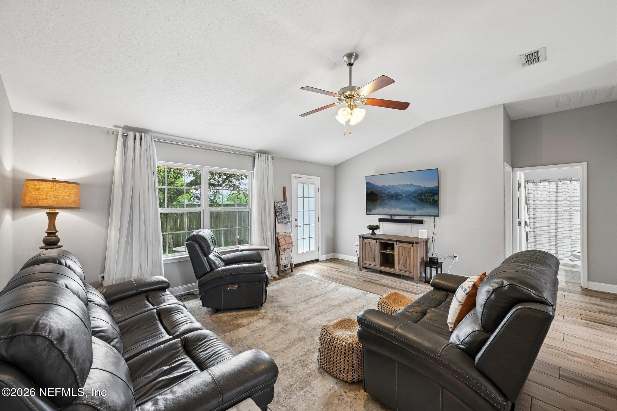 6558 Pemberley Ln, Jacksonville, FL 32244 photo