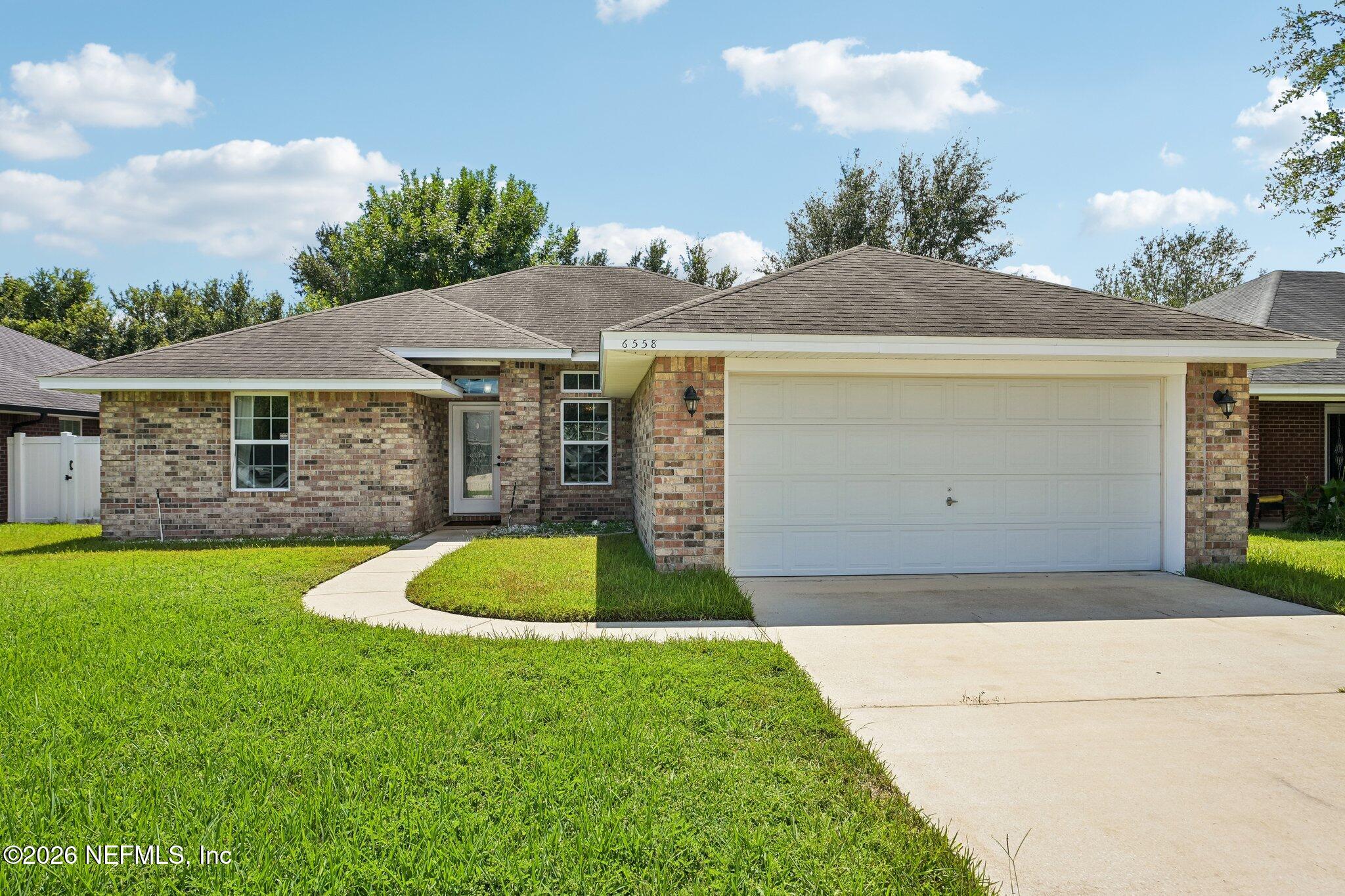 6558 Pemberley Ln, Jacksonville, FL 32244