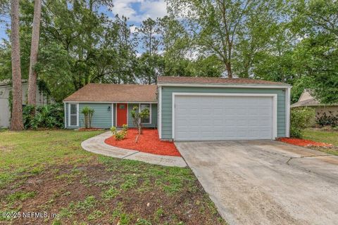 Single Family Residence in Jacksonville FL 3912 PINE BREEZE Road.jpg