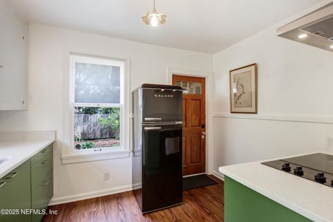 Single Family Residence in Jacksonville FL 3615 ERNEST Street 15.jpg