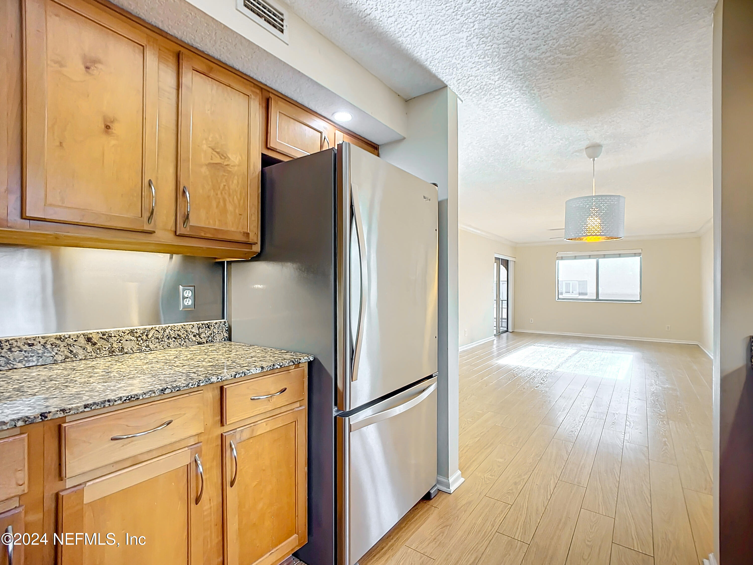 Condominium in Jacksonville FL 5375 ORTEGA FARMS Boulevard #614 16.jpg