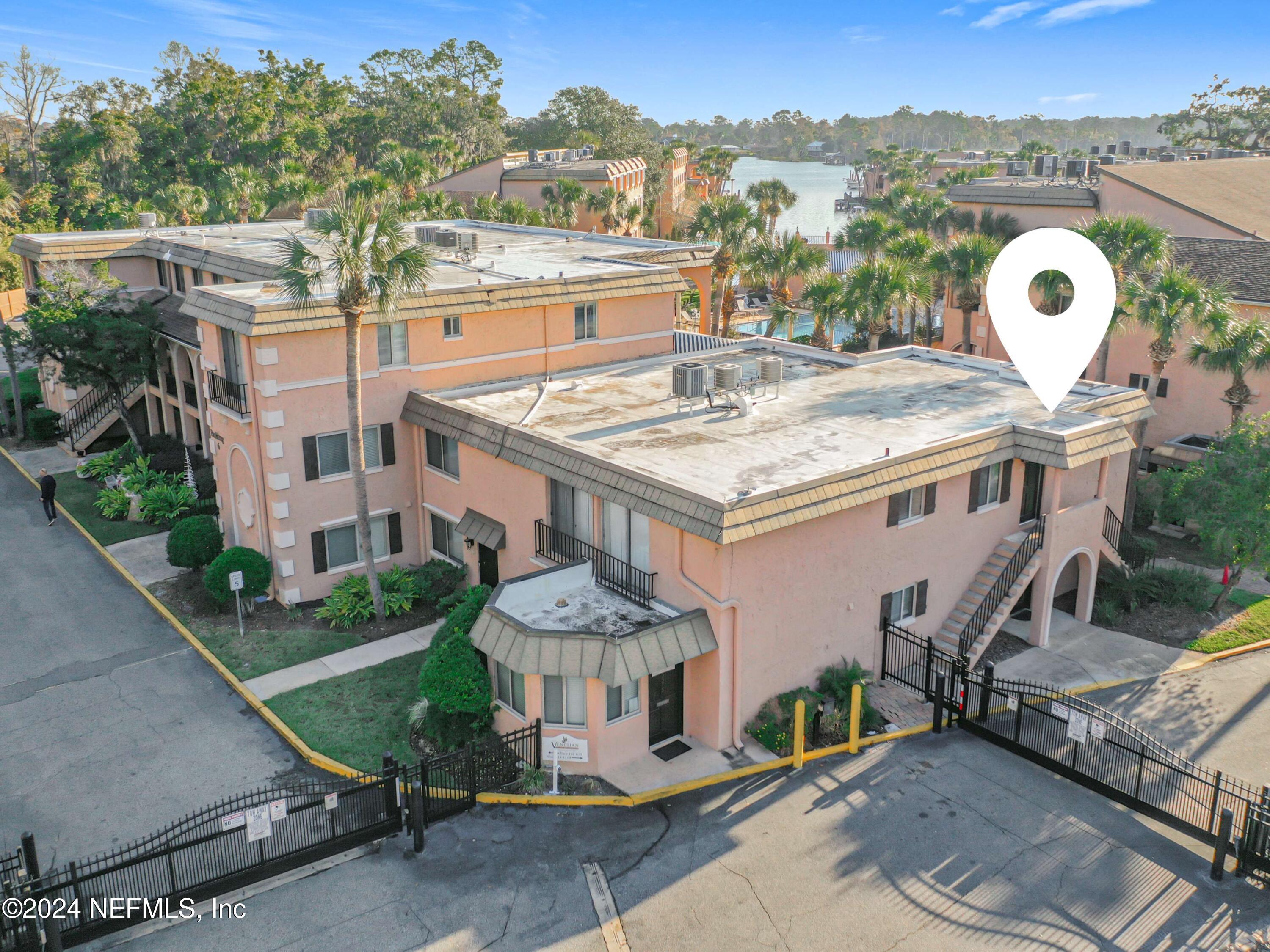Condominium in Jacksonville FL 5375 ORTEGA FARMS Boulevard #614 13.jpg