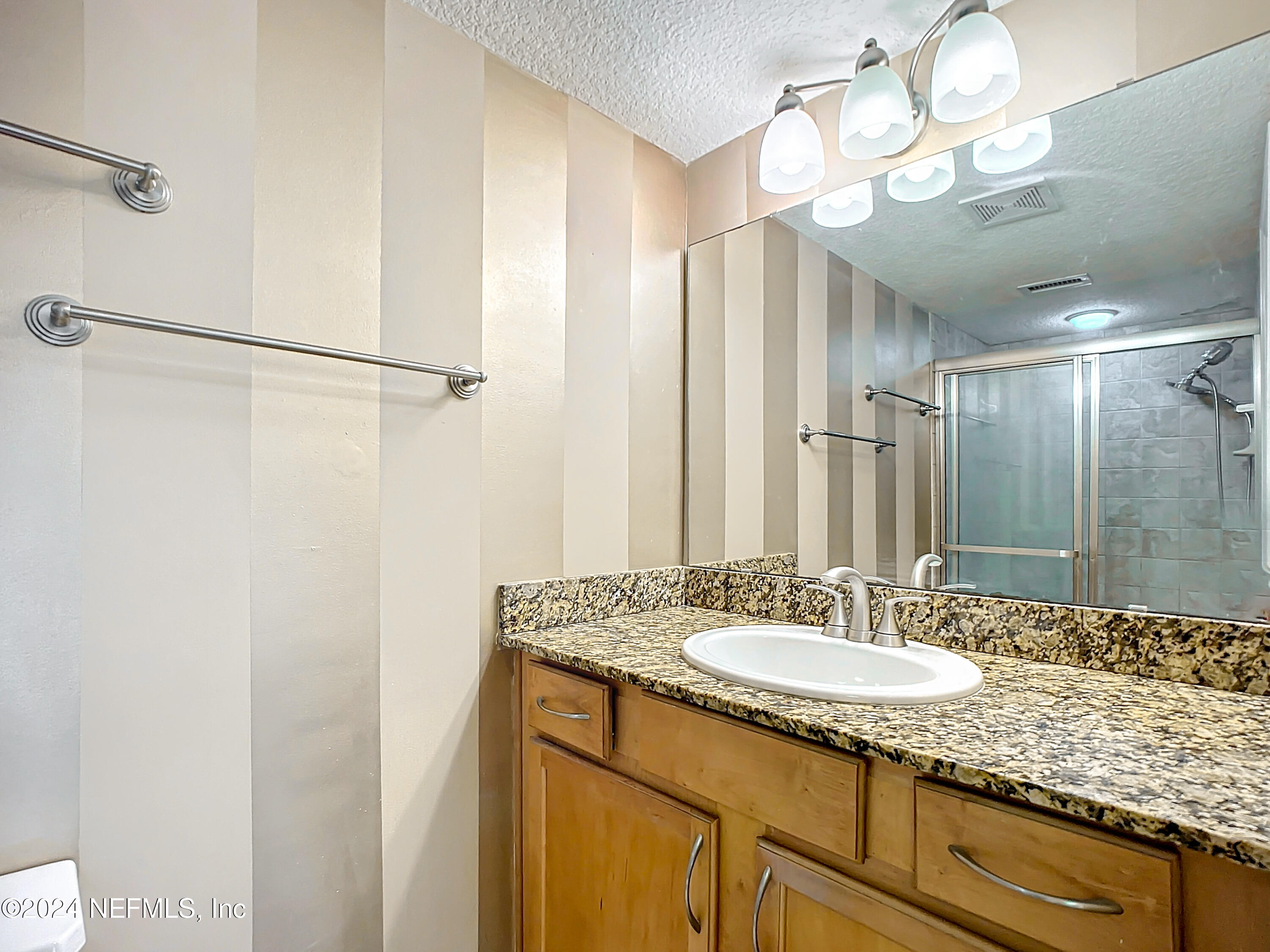 Condominium in Jacksonville FL 5375 ORTEGA FARMS Boulevard #614 21.jpg