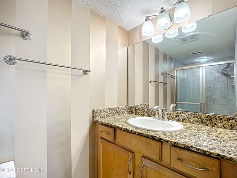 Condominium in Jacksonville FL 5375 ORTEGA FARMS Boulevard #614 21.jpg
