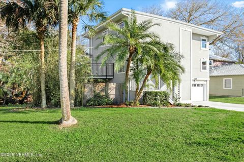 Single Family Residence in Atlantic Beach FL 415 SEMINOLE Road.jpg