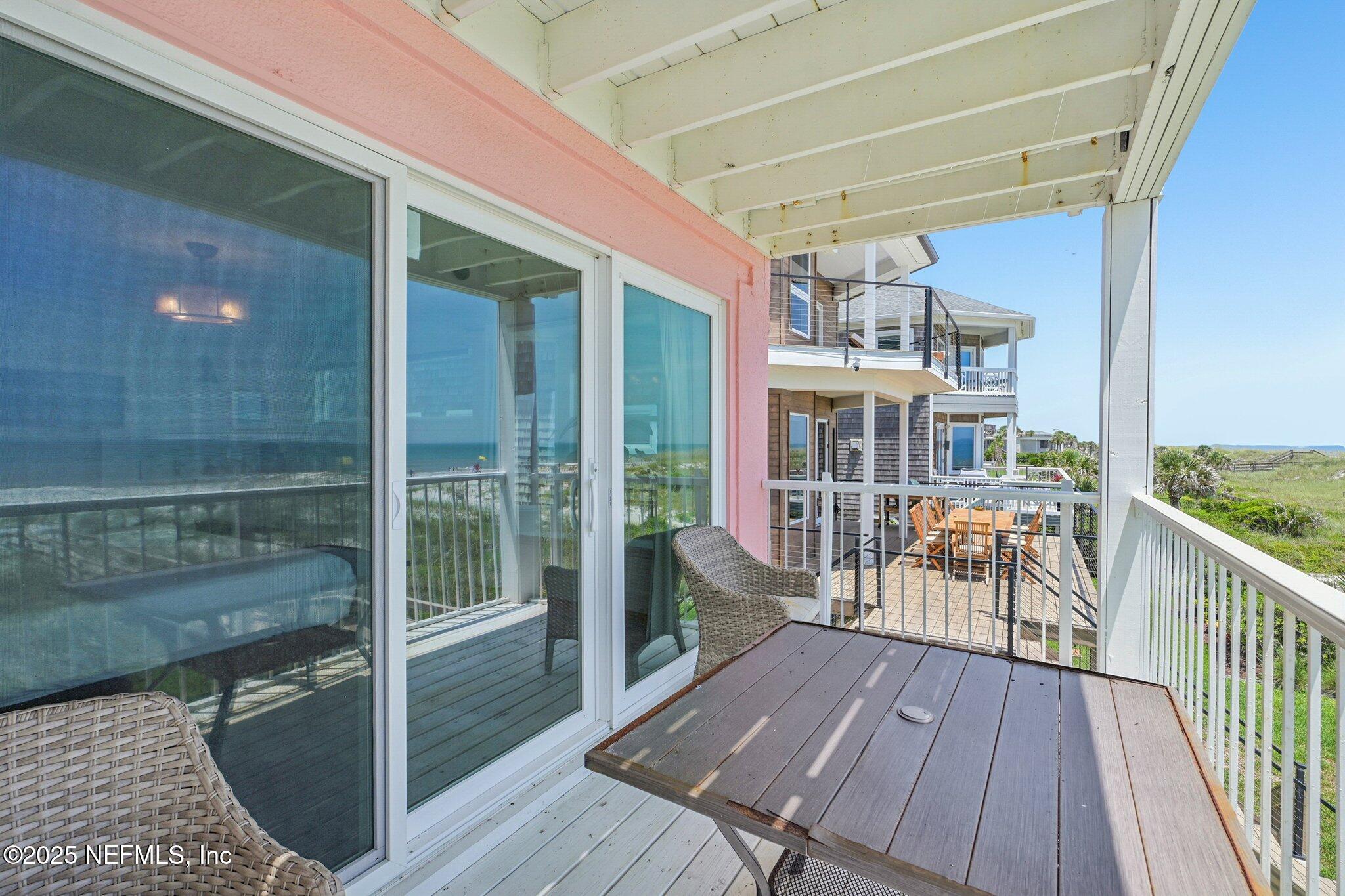 Single Family Residence in Jacksonville Beach FL 11 19TH Avenue 47.jpg