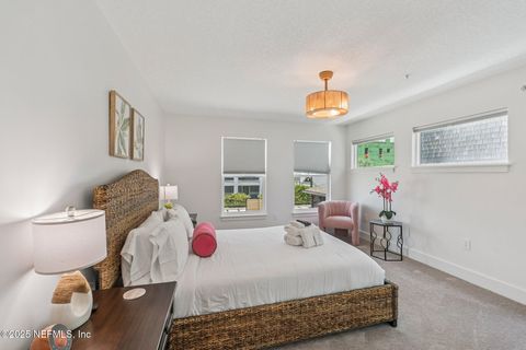 Single Family Residence in Jacksonville Beach FL 11 19TH Avenue 37.jpg