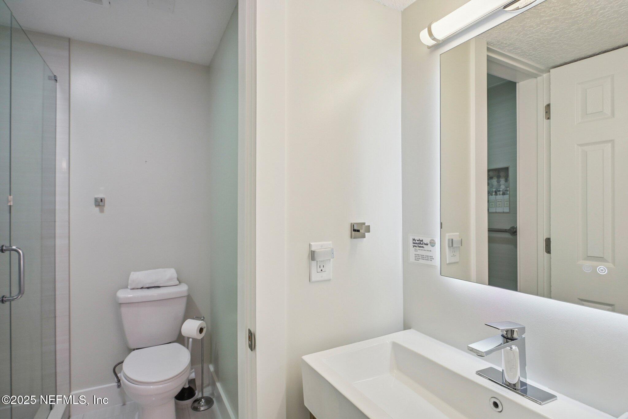 Single Family Residence in Jacksonville Beach FL 11 19TH Avenue 27.jpg