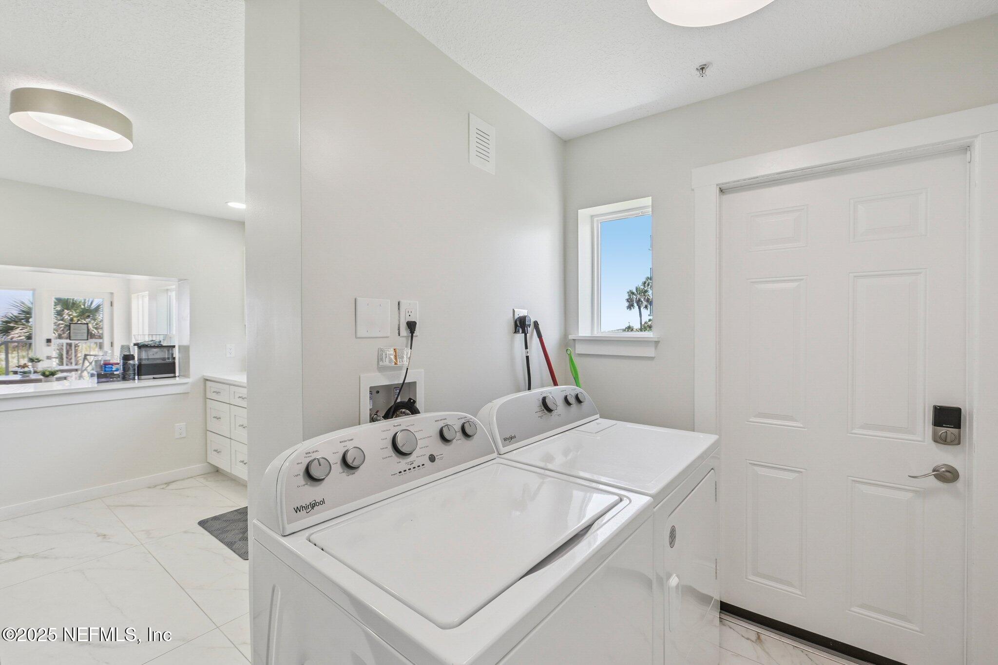 Single Family Residence in Jacksonville Beach FL 11 19TH Avenue 43.jpg