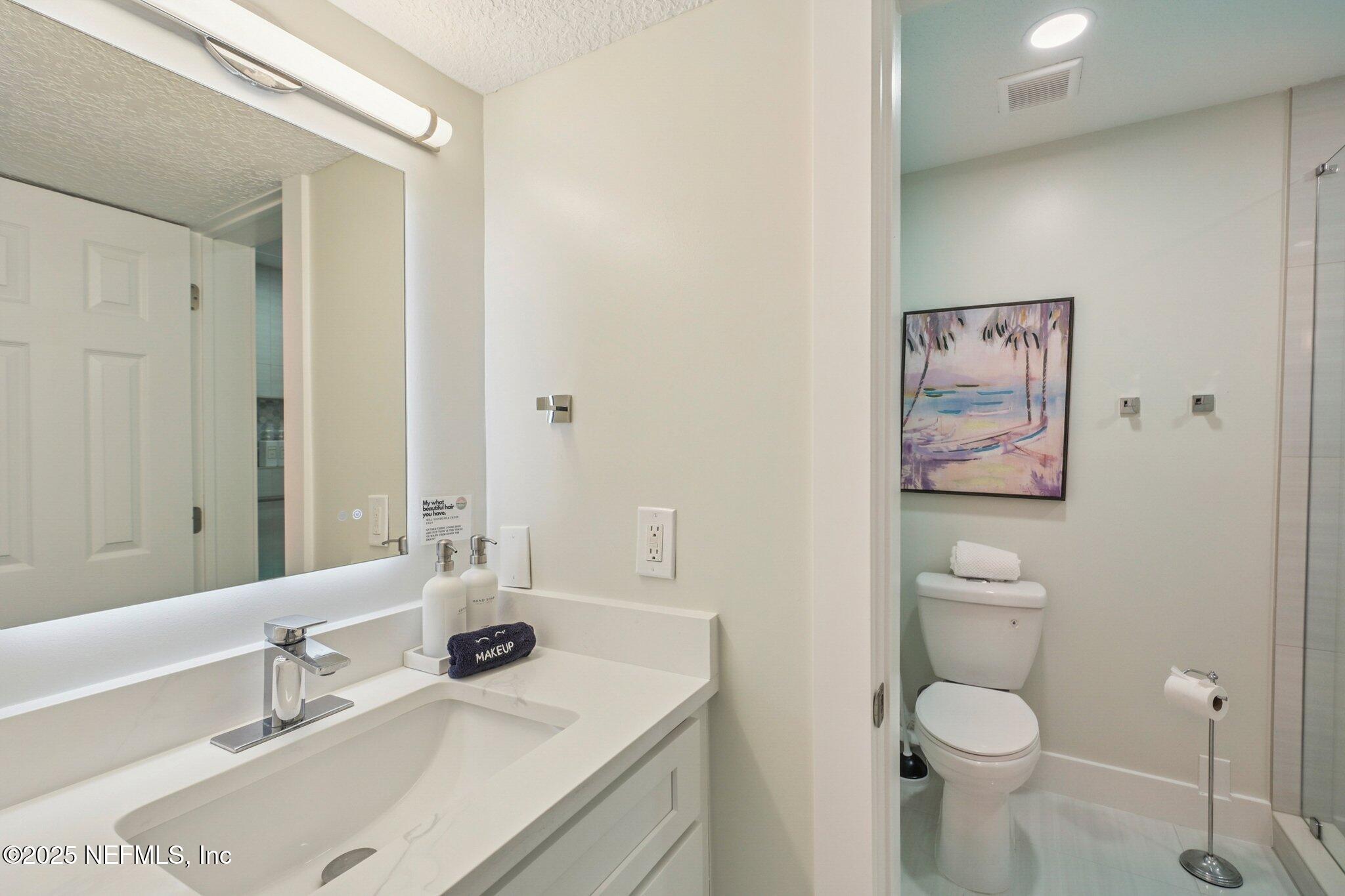 Single Family Residence in Jacksonville Beach FL 11 19TH Avenue 32.jpg