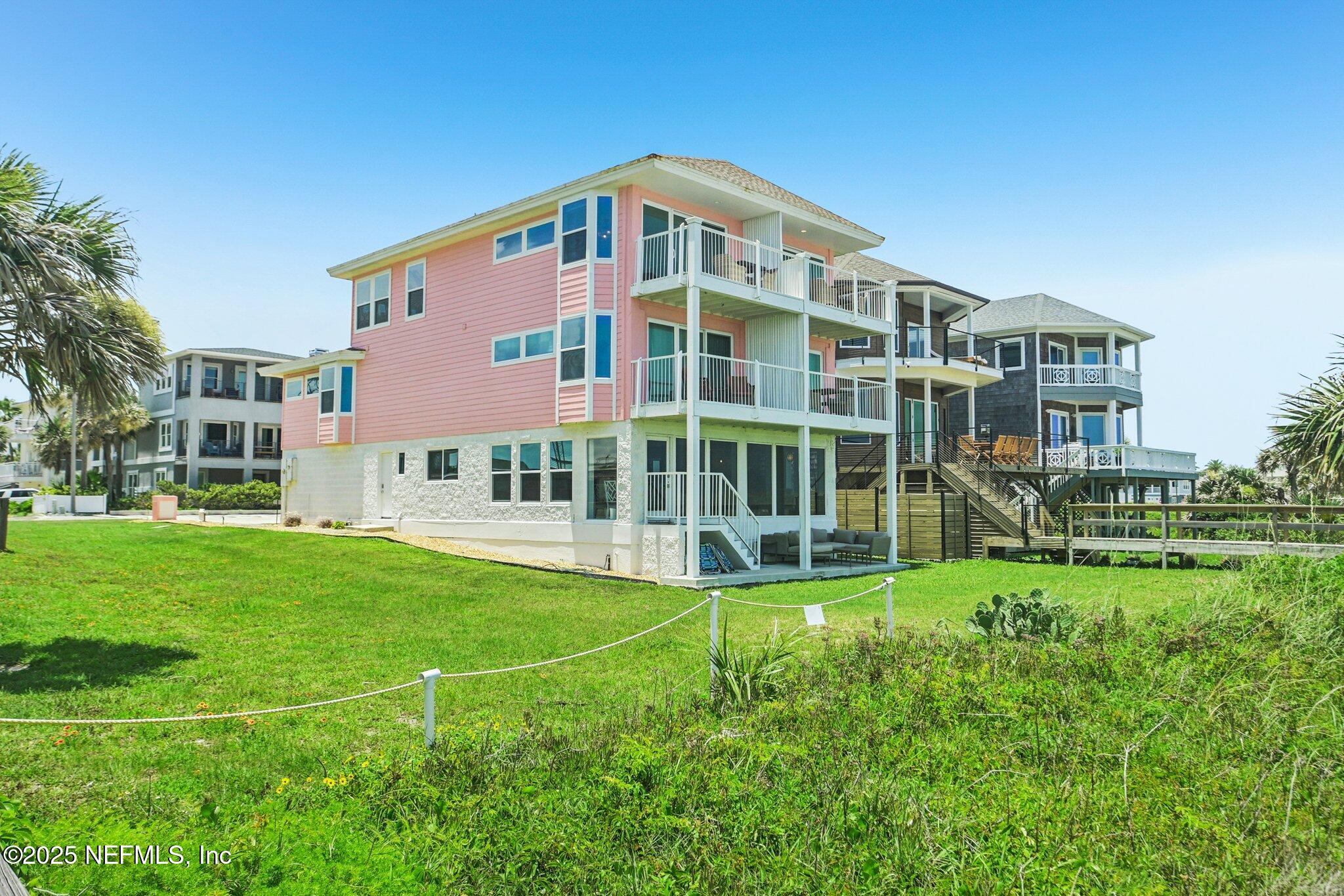 Single Family Residence in Jacksonville Beach FL 11 19TH Avenue 49.jpg