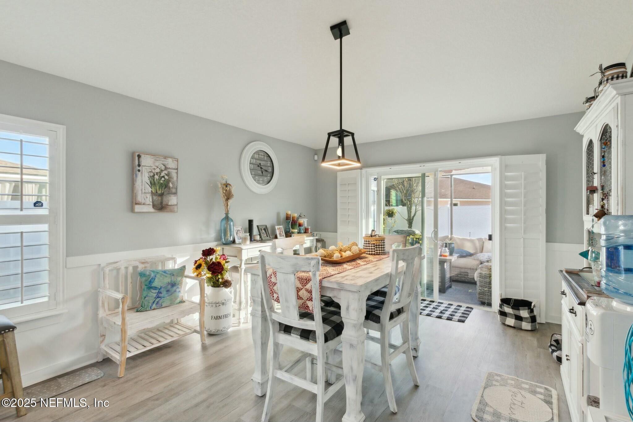 Single Family Residence in Fernandina Beach FL 95021 CHESWICK OAKS Drive 14.jpg