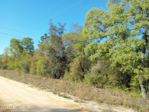 Unimproved Land in Keystone Heights FL 7678 OAK FOREST Road.jpg