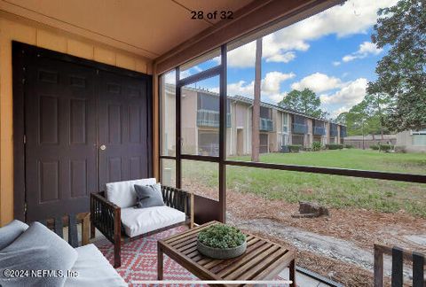 Condominium in Jacksonville FL 8849 OLD KINGS Road.jpg