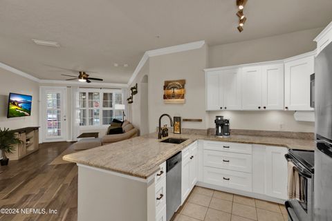 Condominium in Jacksonville FL 12700 BARTRAM PARK Boulevard.jpg