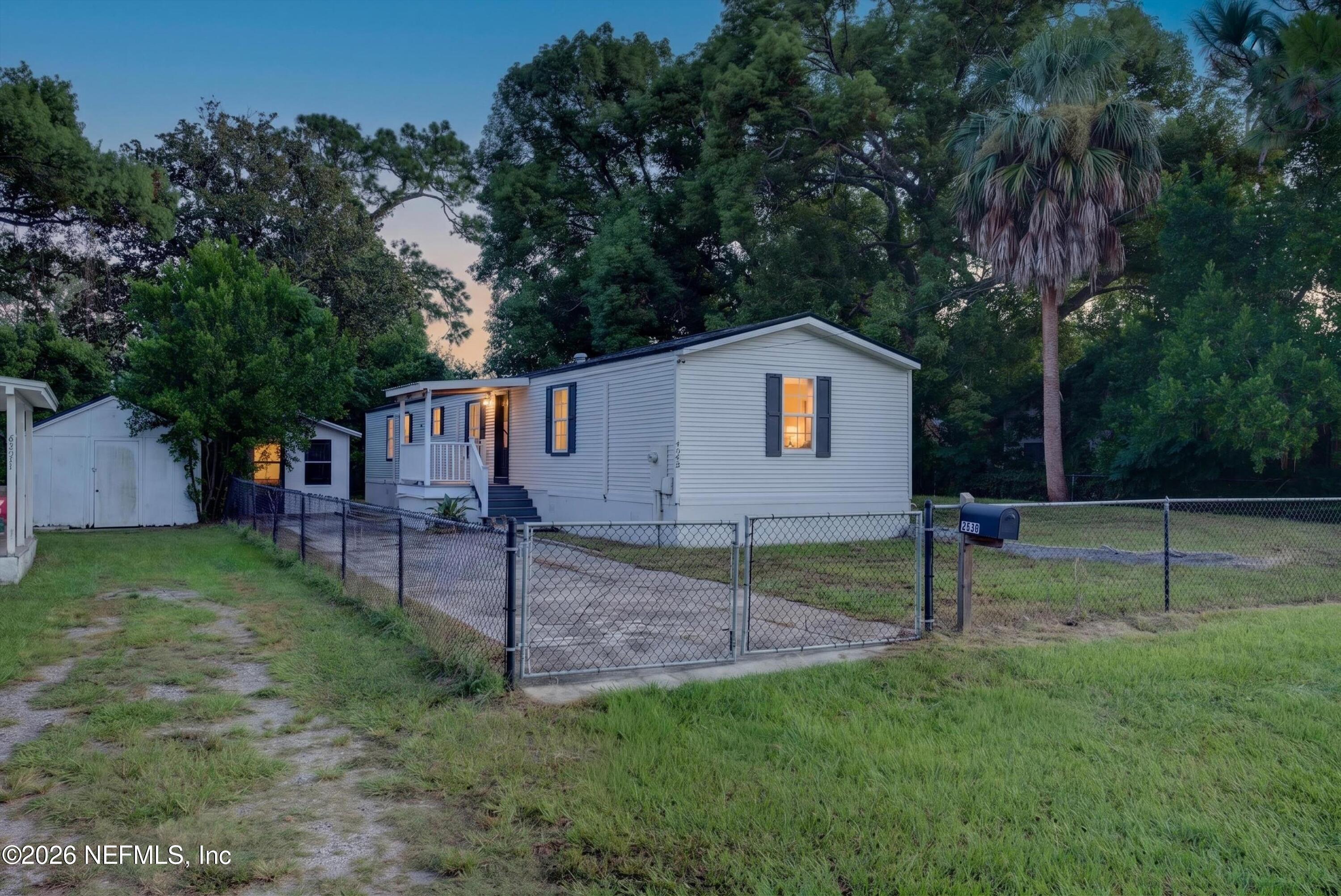 4565 Appleton Ave, Jacksonville, FL 32210 photo