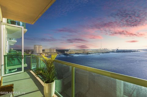 Condominium in Jacksonville FL 1431 RIVERPLACE Boulevard.jpg