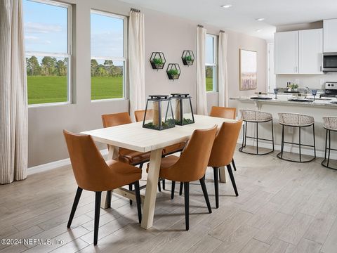 Single Family Residence in Jacksonville FL 7797 GREATFORD Way 2.jpg
