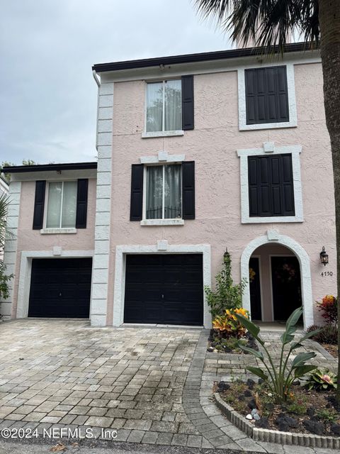 Condominium in Fernandina Beach FL 4742 ST MARC Court.jpg