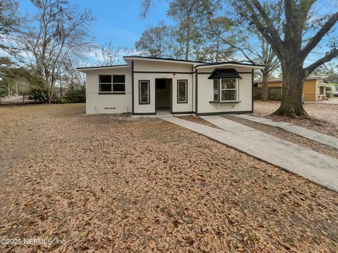 Single Family Residence in Jacksonville FL 6443 LOCKHART Drive.jpg