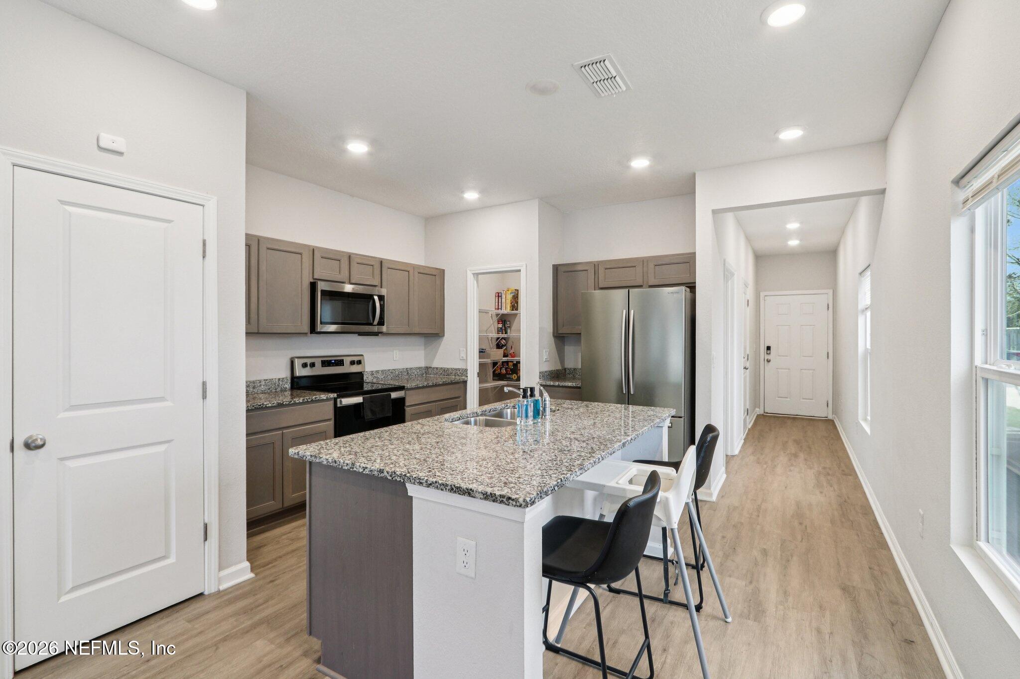 5801 Le Sabre Rd, Jacksonville, FL 32244 photo