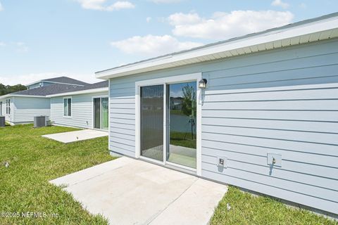 Single Family Residence in Jacksonville FL 7828 GREATFORD Way 31.jpg