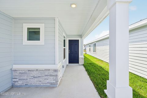 Single Family Residence in Jacksonville FL 7828 GREATFORD Way 4.jpg