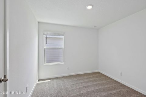 Single Family Residence in Jacksonville FL 7828 GREATFORD Way 13.jpg