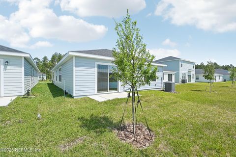 Single Family Residence in Jacksonville FL 7828 GREATFORD Way 30.jpg