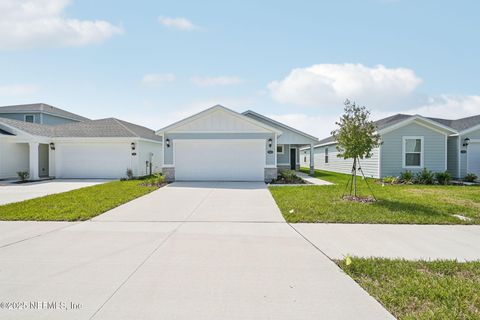 Single Family Residence in Jacksonville FL 7828 GREATFORD Way 1.jpg