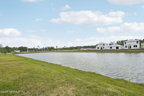 Single Family Residence in Jacksonville FL 7828 GREATFORD Way 33.jpg